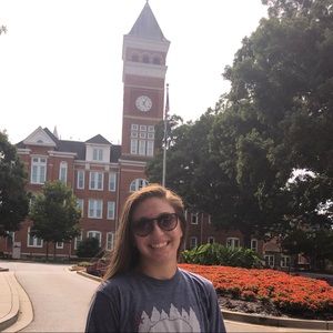 Meet your Posher, Ally